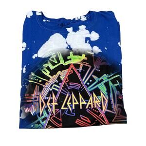 Def Leppard Graphic Print Tee Shirt Size Medium New without tags